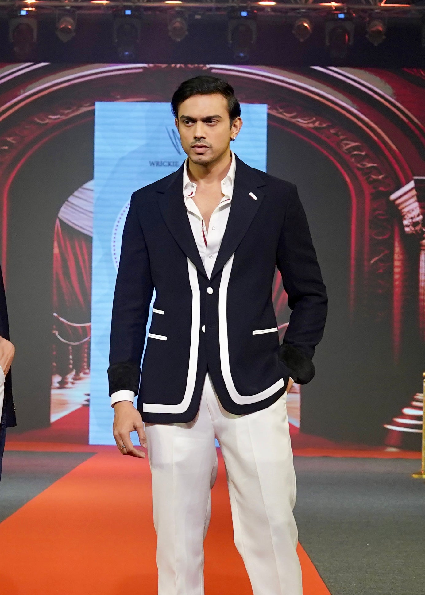 The Blu Reverso Sports Blazer