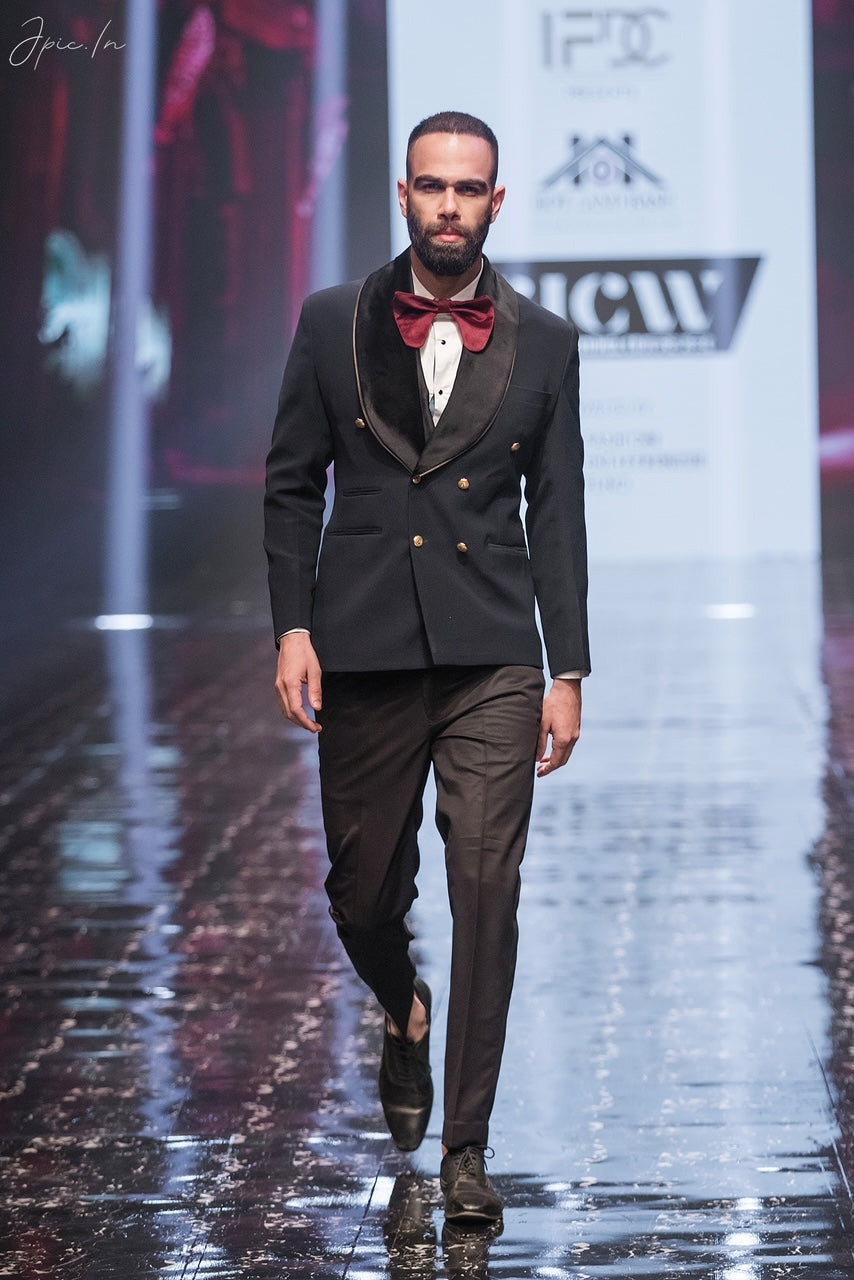 SUNIL GROVER- The Navy Blue Country Tux