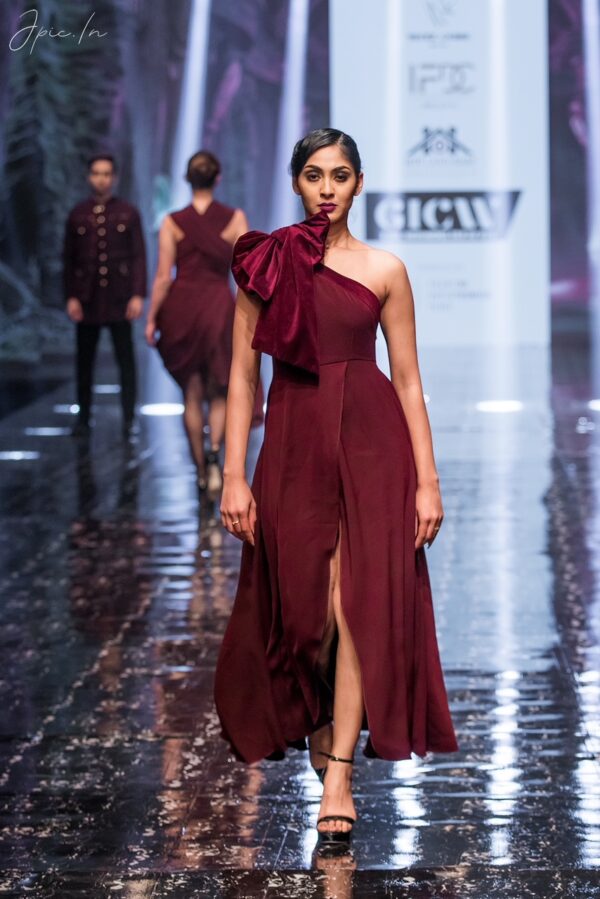 The Maroon Backless Bow Gown