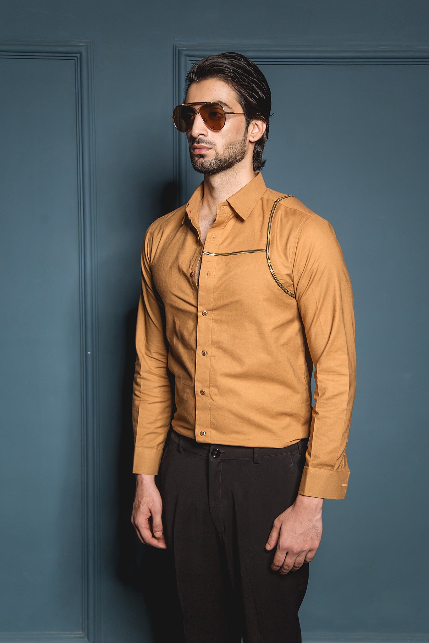 The Tobacco Holster Zipper shirt