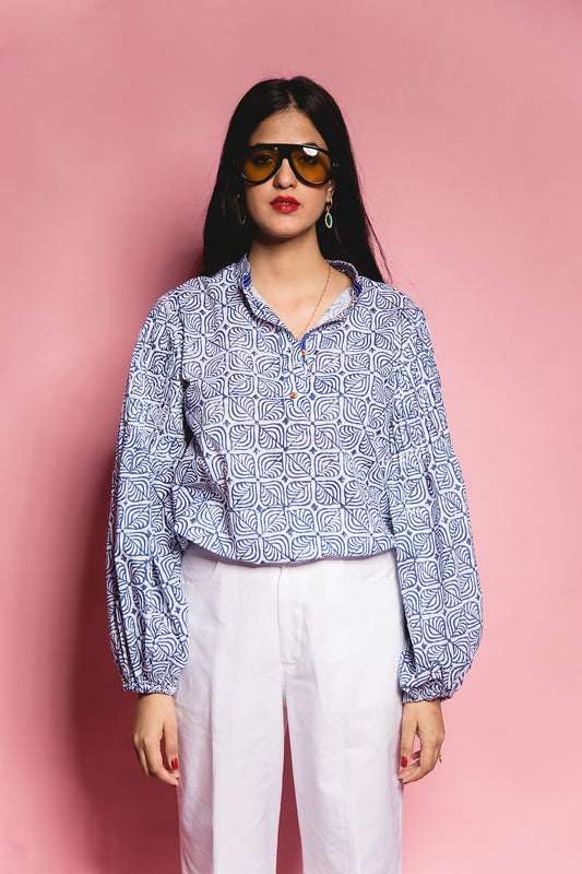 The Navy Sq Leaf Pleated Shirt