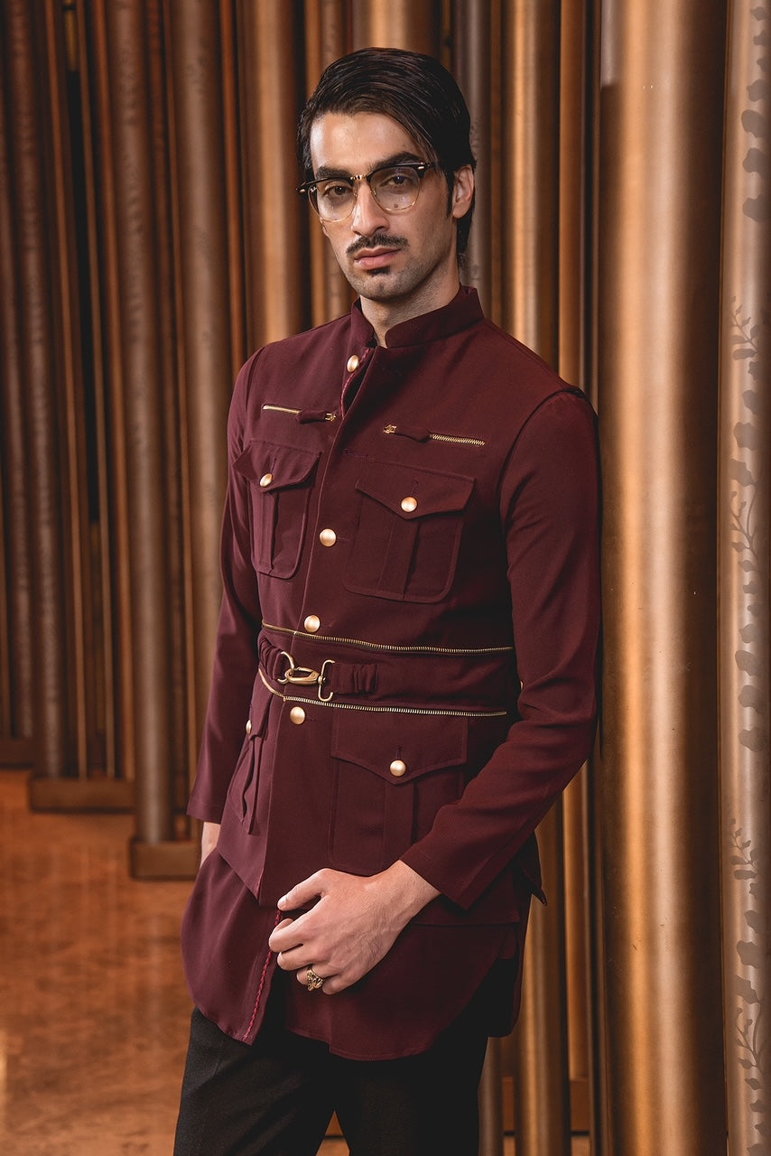 The Maroon Buckle Zipper Sleeveless Jacket