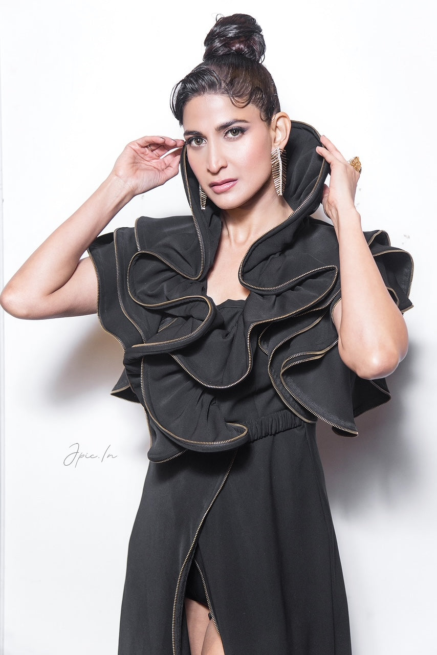 AAHANA KUMRA-The Black Rose Zipper Dress