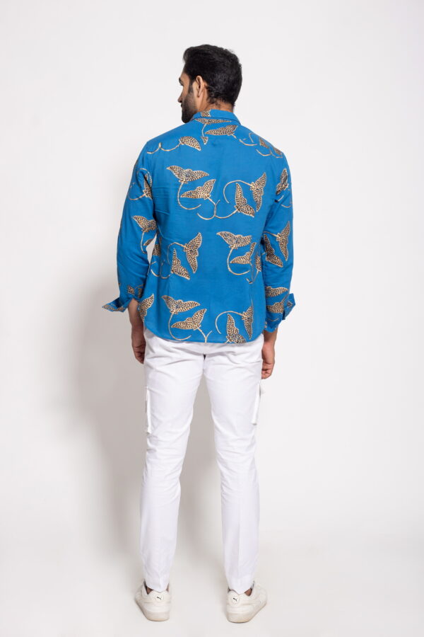 The Blue Stingray Shirt