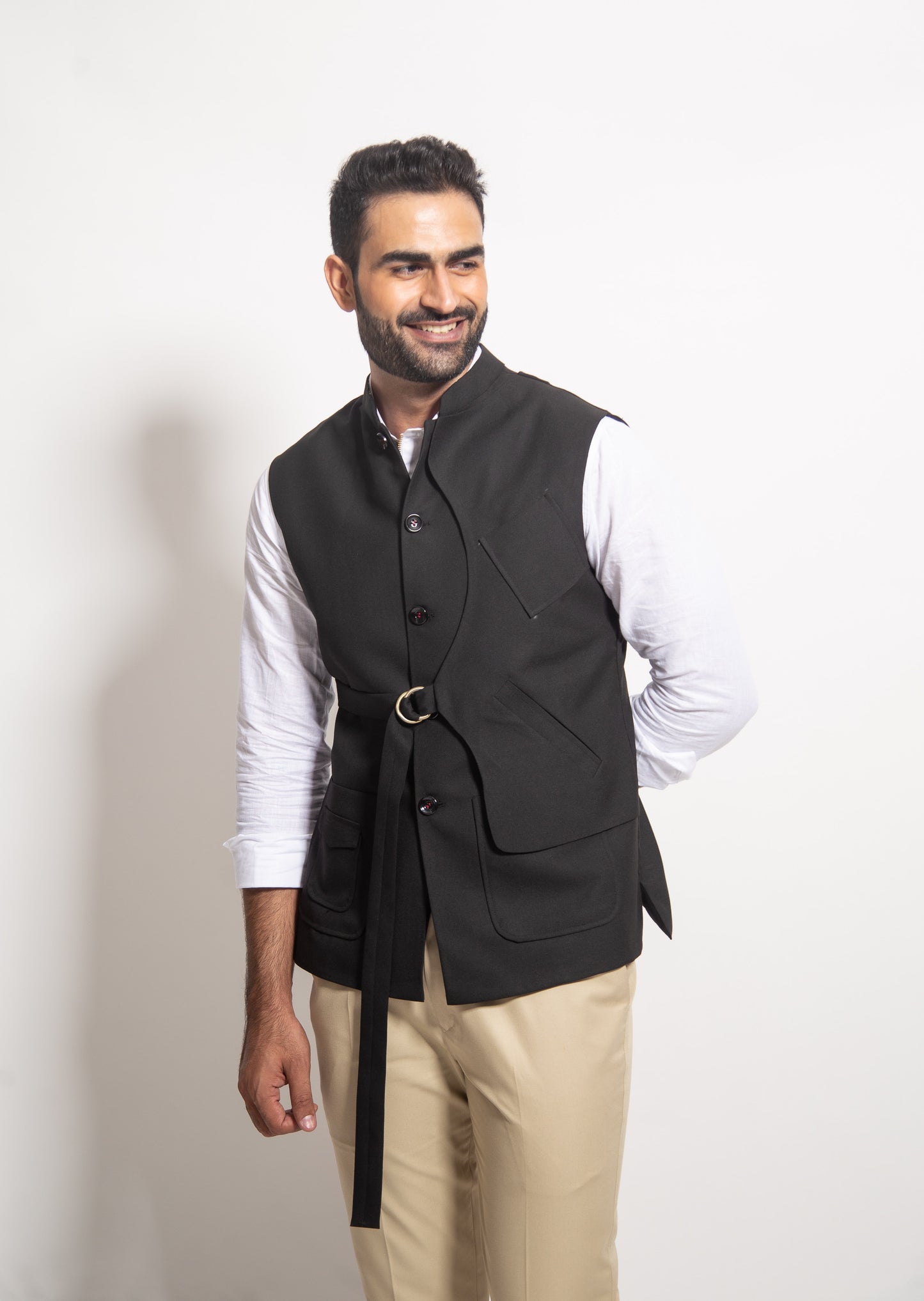 The Black Jacket Panel Sleeveless Jacket