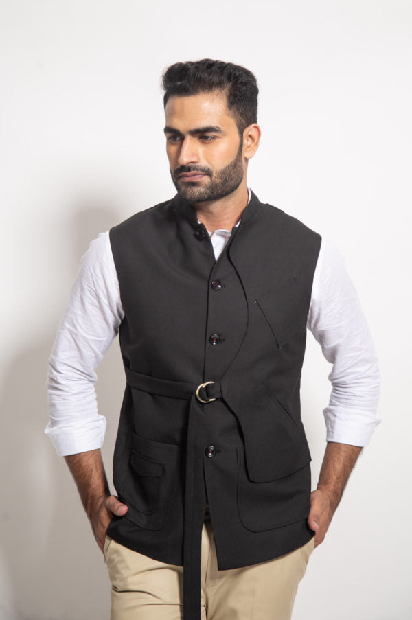 The Black Jacket Panel Sleeveless Jacket